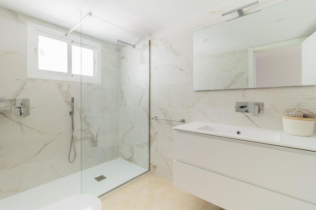 Photo of Bathroom in New Golden Mile