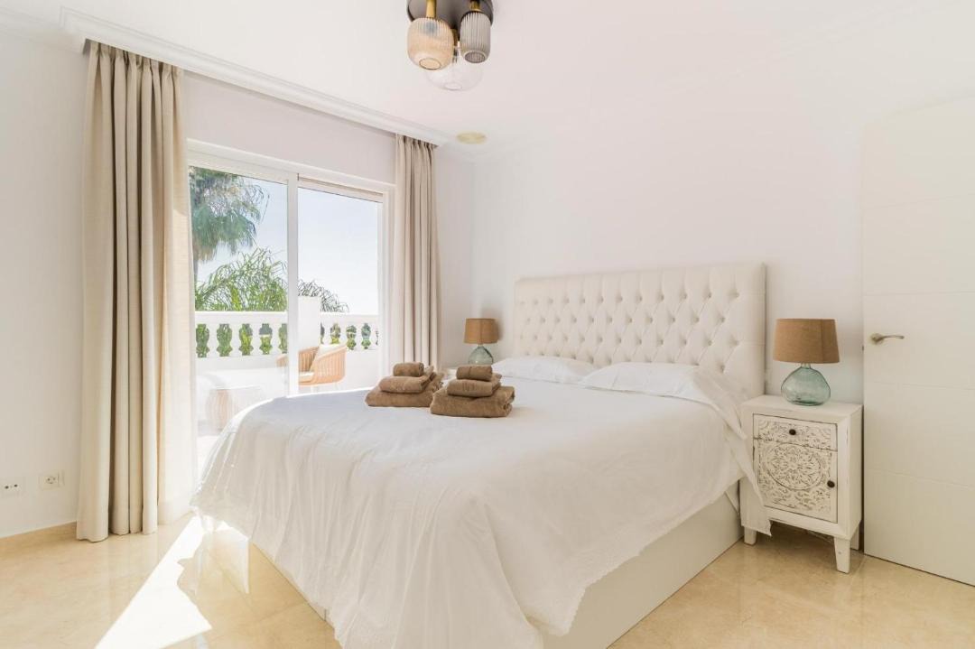 Photo of Bedroom in New Golden Mile