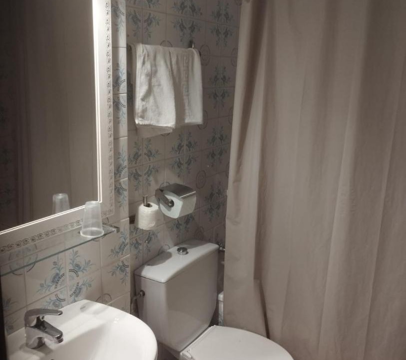 Photo of Bathroom in San Francisco-Ribera
