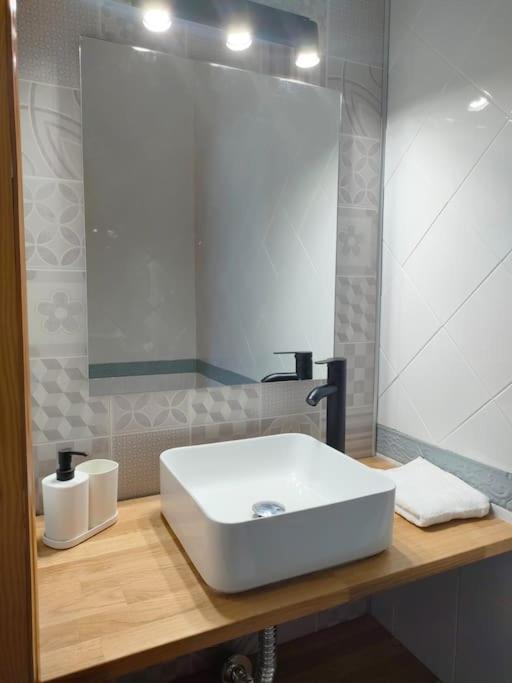 Photo of Bathroom in Benamahoma