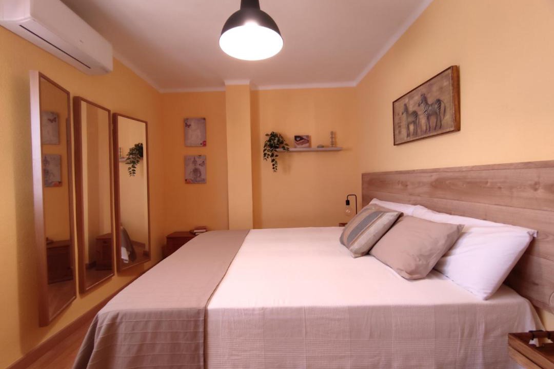 Photo of Bedroom in Explanada de la Estacion