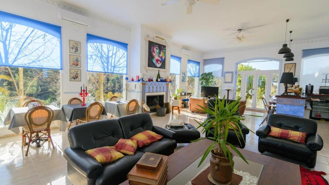 Photo of Livingroom in Constantina