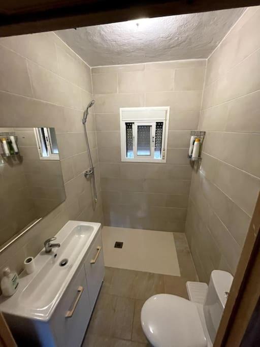 Photo of Bathroom in Cazalla De La Sierra