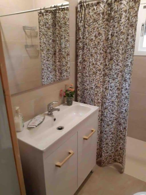 Photo of Bathroom in Cazalla De La Sierra