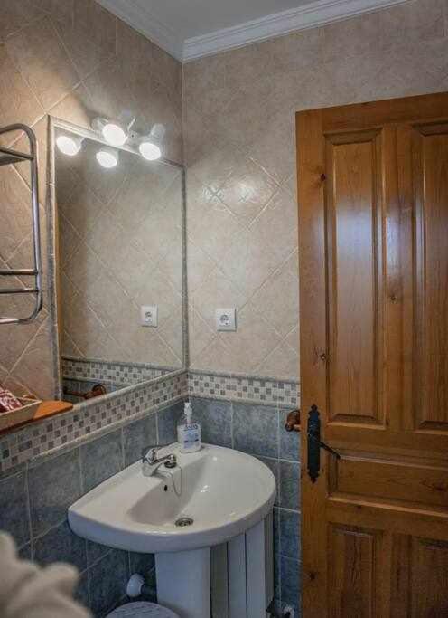 Photo of Bathroom in Navarredonda de Gredos
