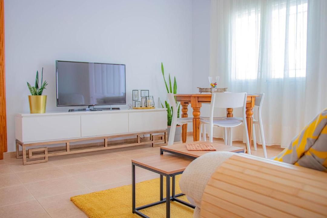Photo of Livingroom in Vista de los Angeles-Rumina