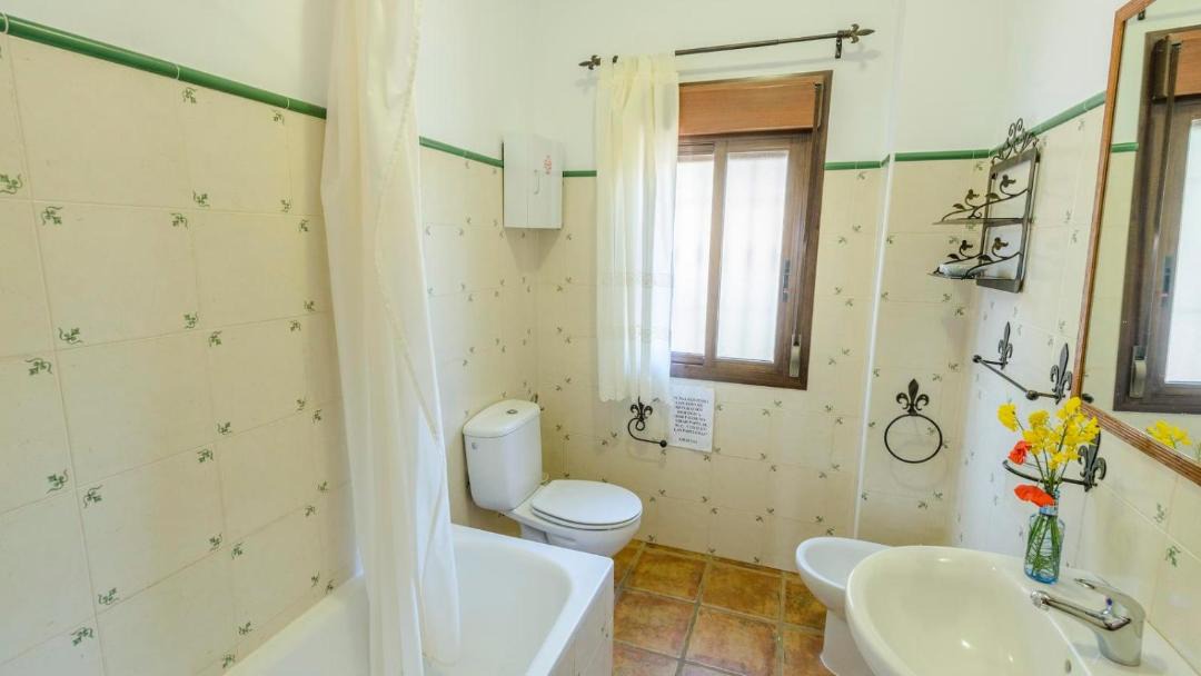 Photo of Bathroom in Comares