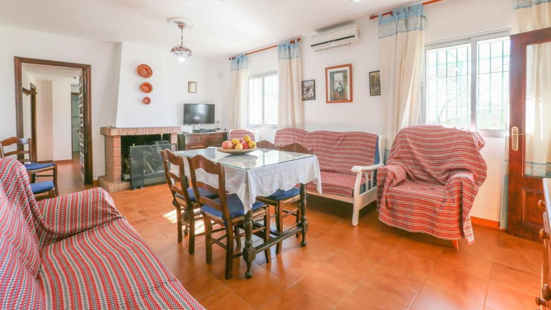 Photo of Livingroom in Higuera de la Sierra