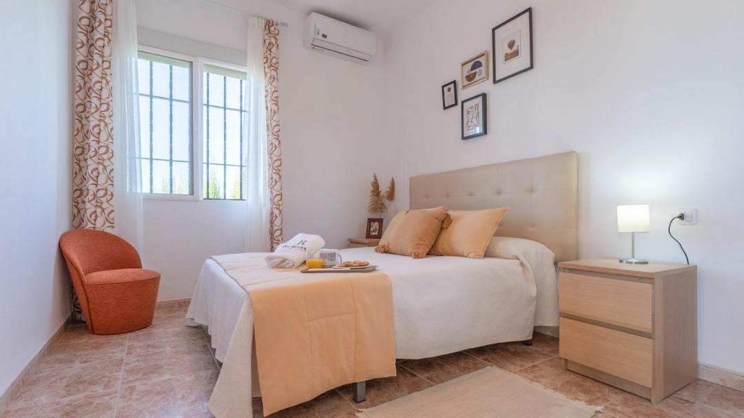 Photo of Bedroom in Rute