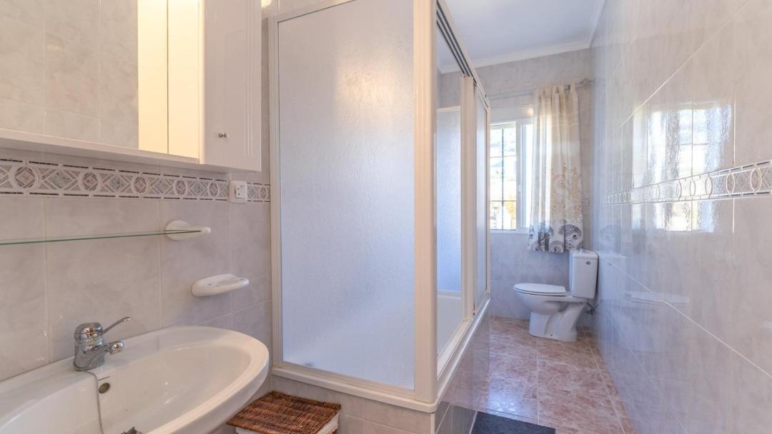 Photo of Bathroom in Rute