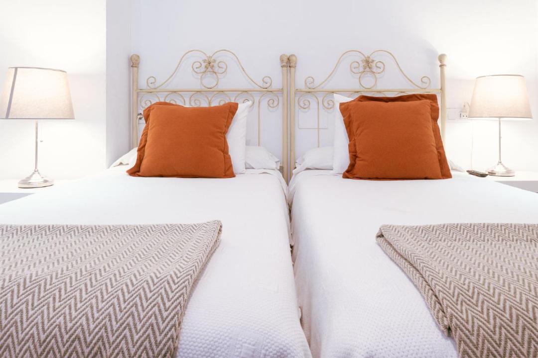 Photo of Bedroom in Alameda