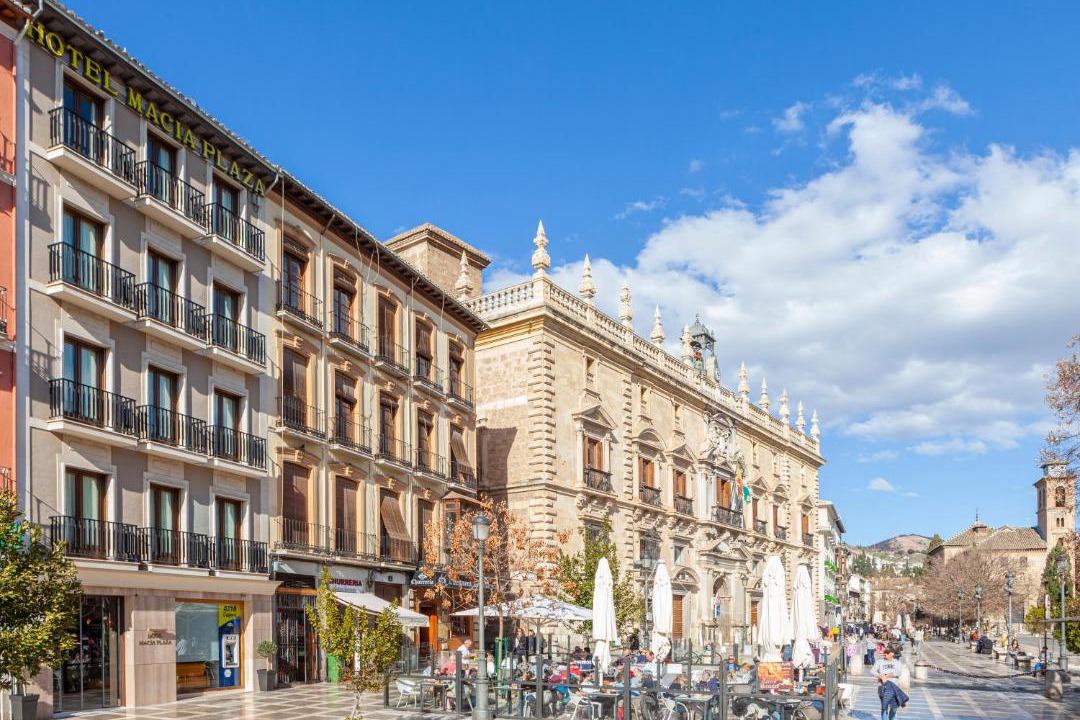 Photo of Buildings in Albaicin
