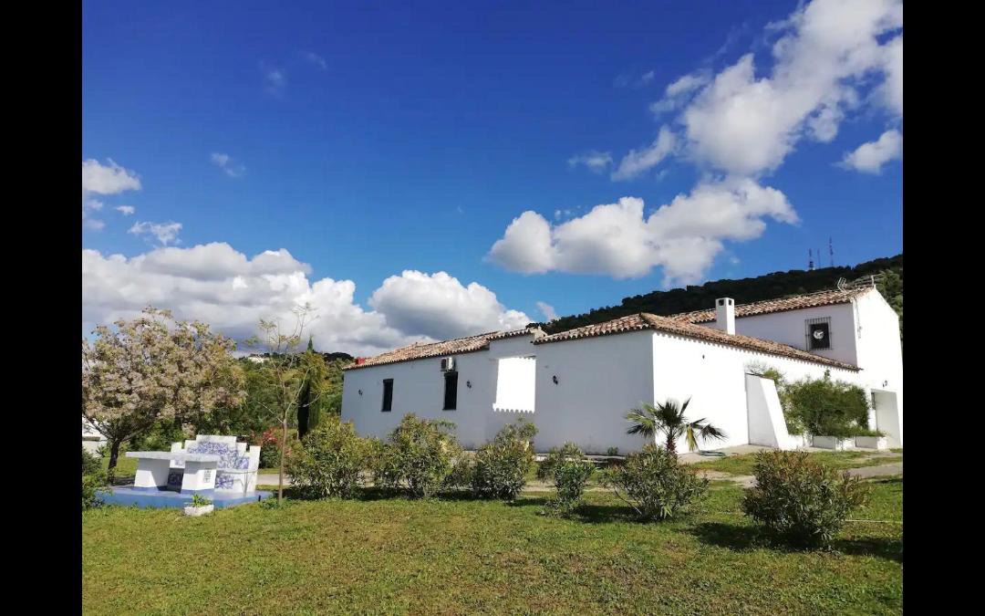 Photo of Buildings in Prado del Rey