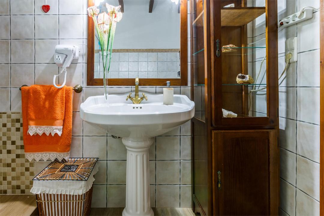 Photo of Bathroom in Benajarafe