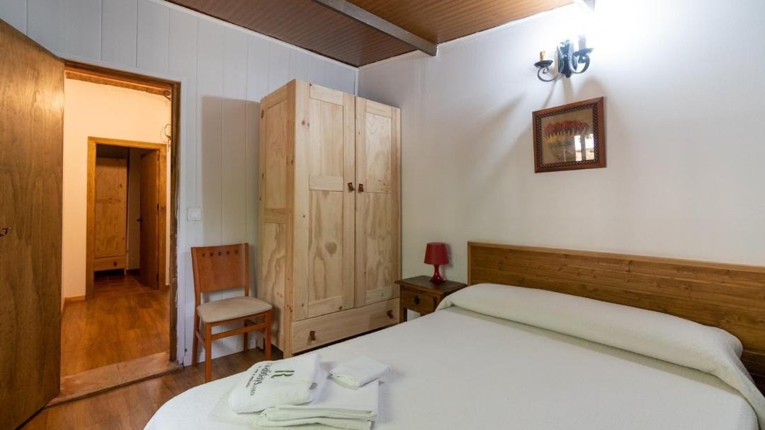 Photo of Bedroom in Benaojan