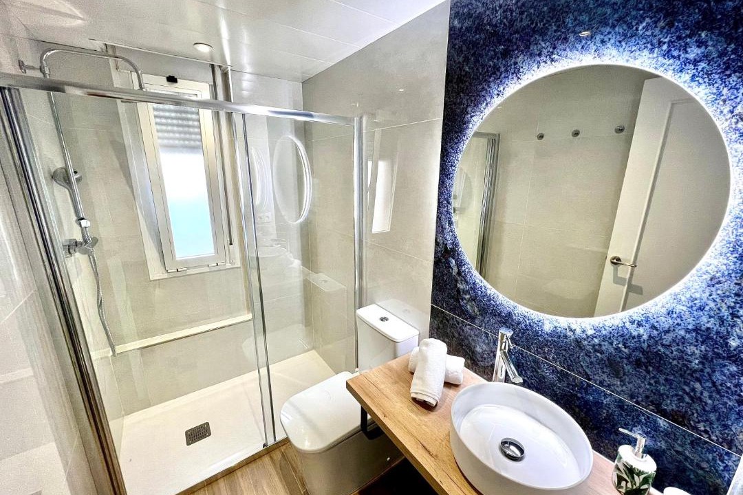 Photo of Bathroom in San Francisco-Ribera