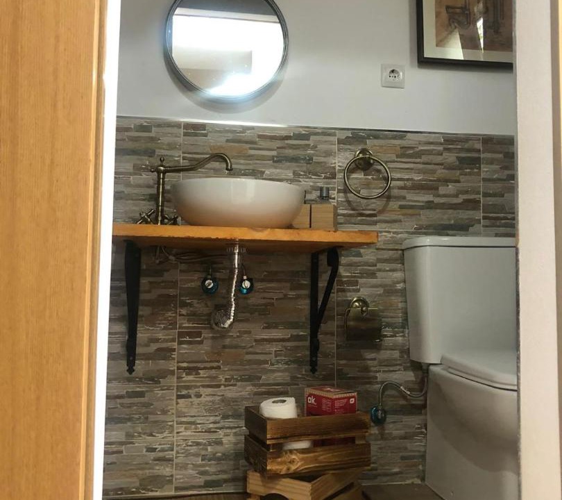 Photo of Bathroom in Benaojan