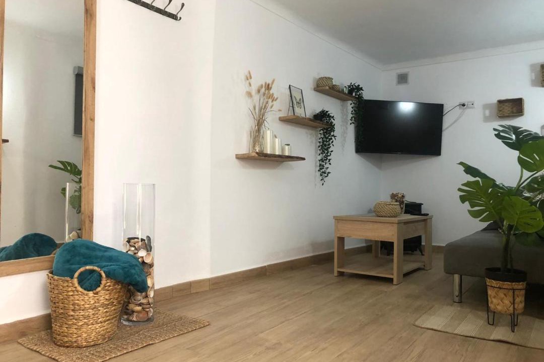 Photo of Livingroom in Benaojan