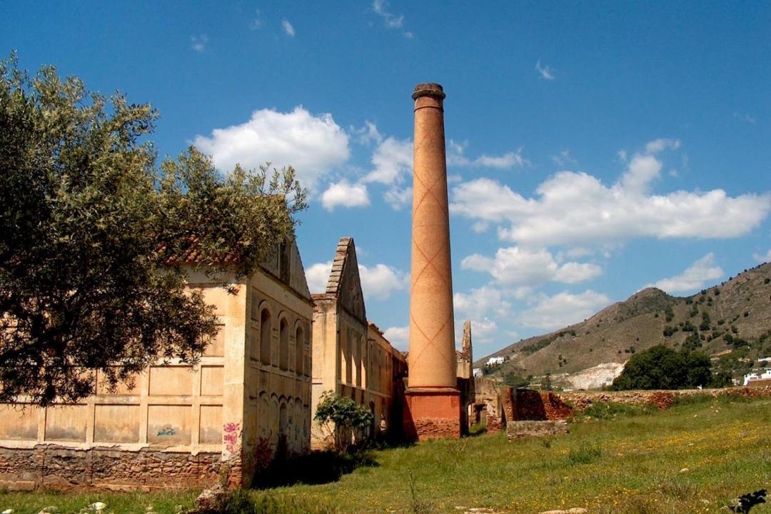 Photo of Buildings in Maro