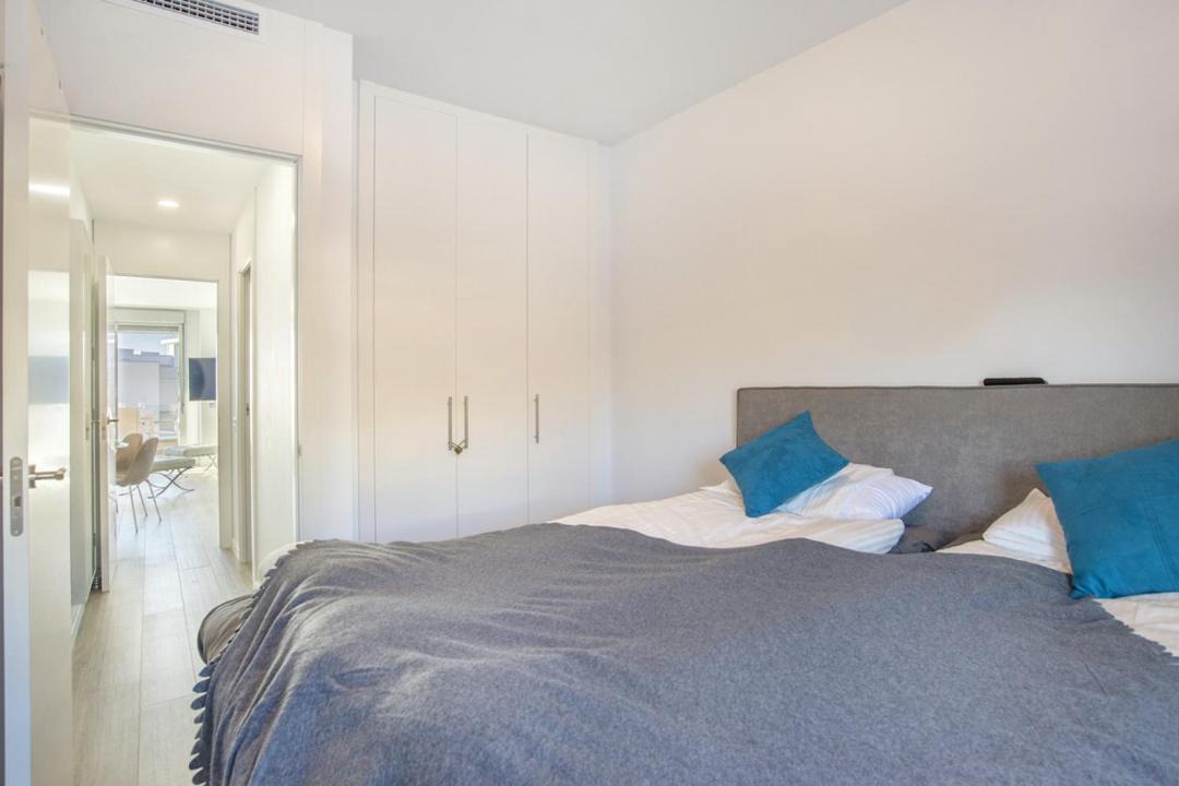 Photo of Bedroom in New Golden Mile