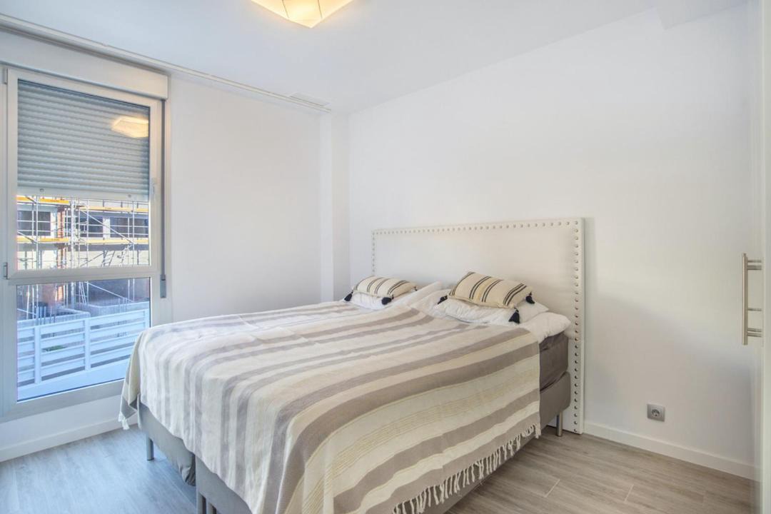 Photo of Bedroom in New Golden Mile