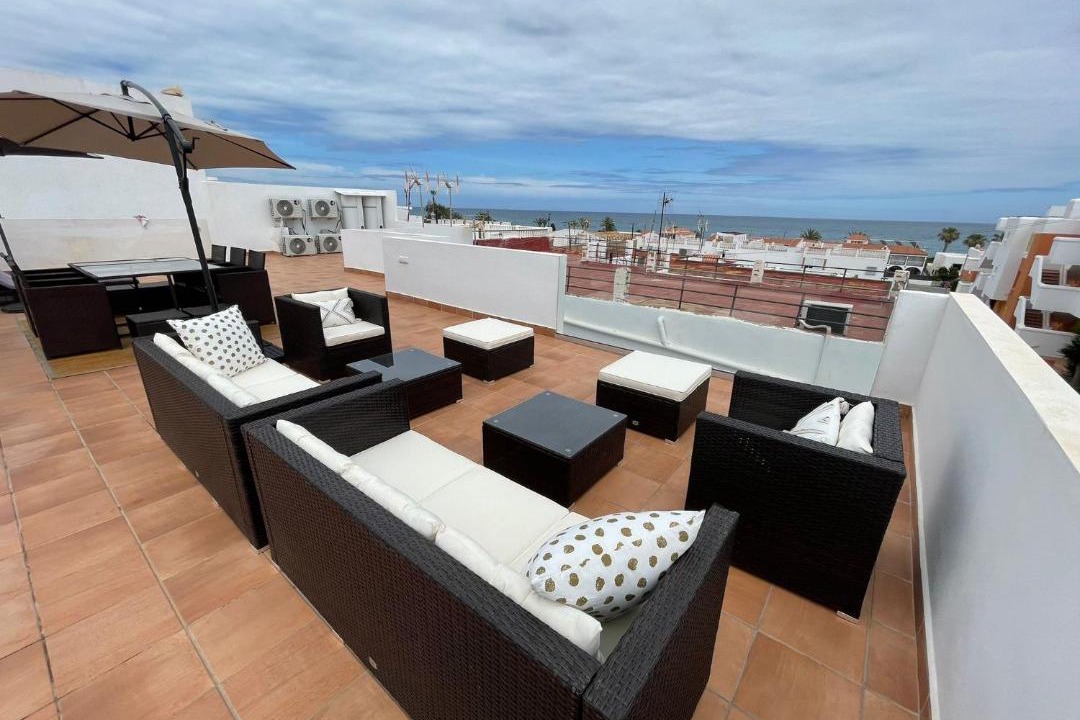 Photo of Patio Balcony in Vista de los Angeles-Rumina