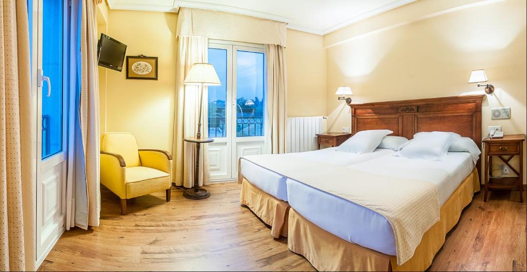 Photo of Bedroom in Llanes