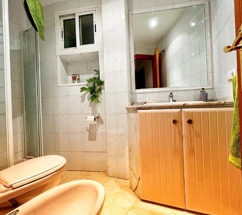 Photo of Bathroom in Rota