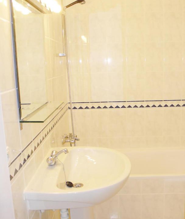 Photo of Bathroom in Nerja City Centre