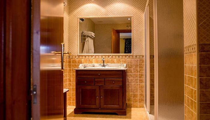 Photo of Bathroom in Aldea del Fresno