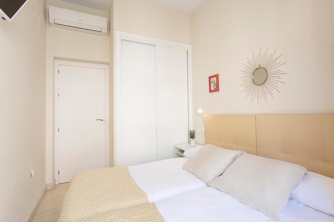 Photo of Bedroom in Alameda