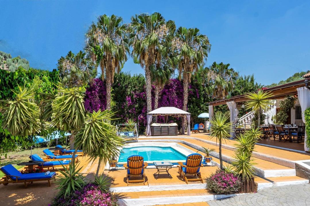 Photo of Others in Canillas de Aceituno