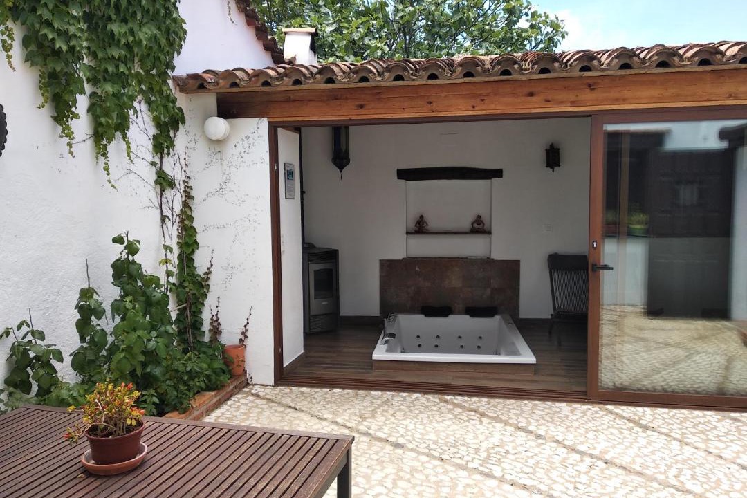 Photo of Patio Balcony in Castano del Robledo