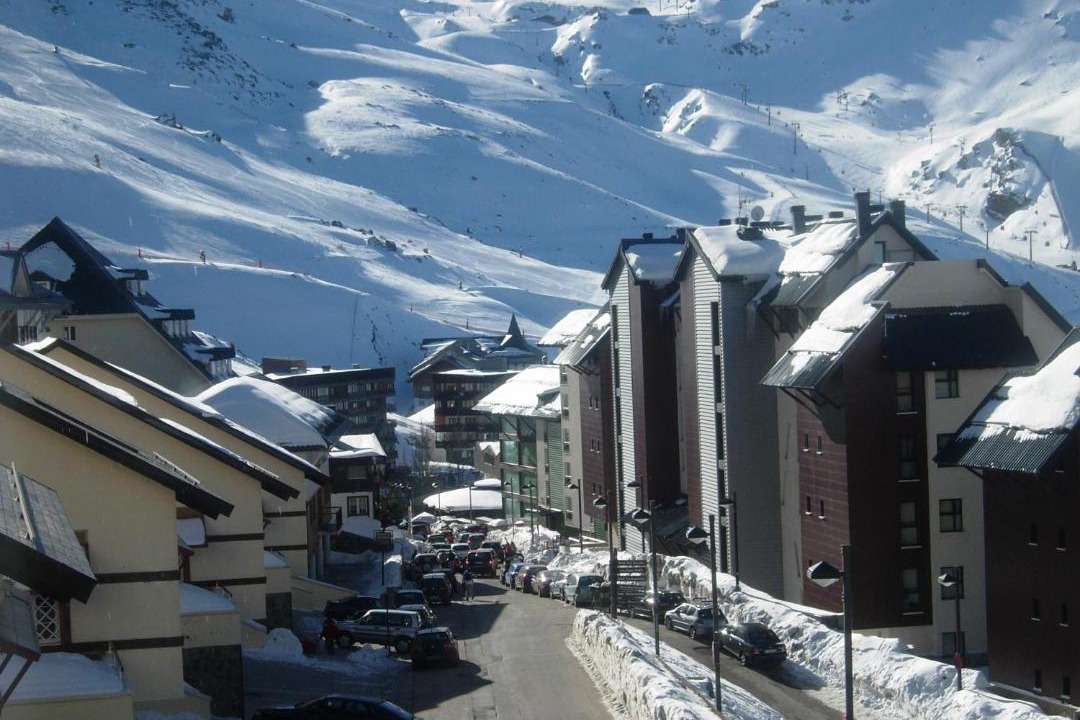 Photo of Buildings in Pradollano