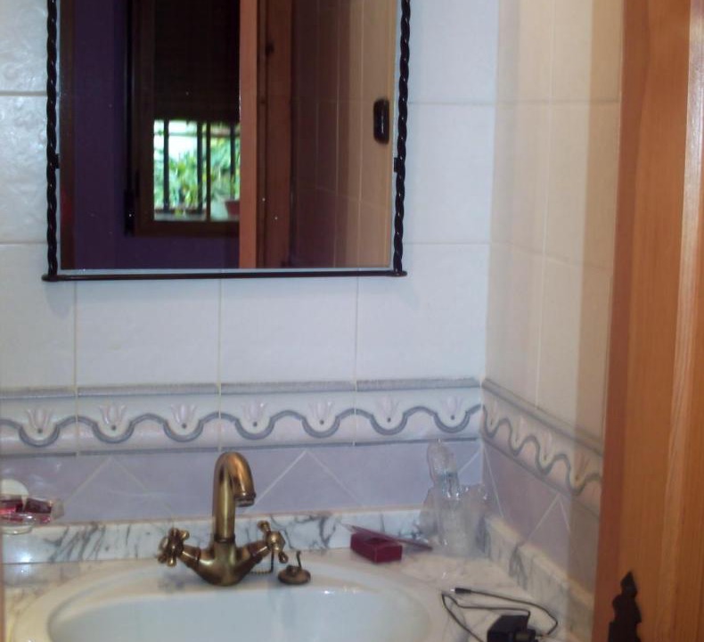 Photo of Bathroom in Talavan