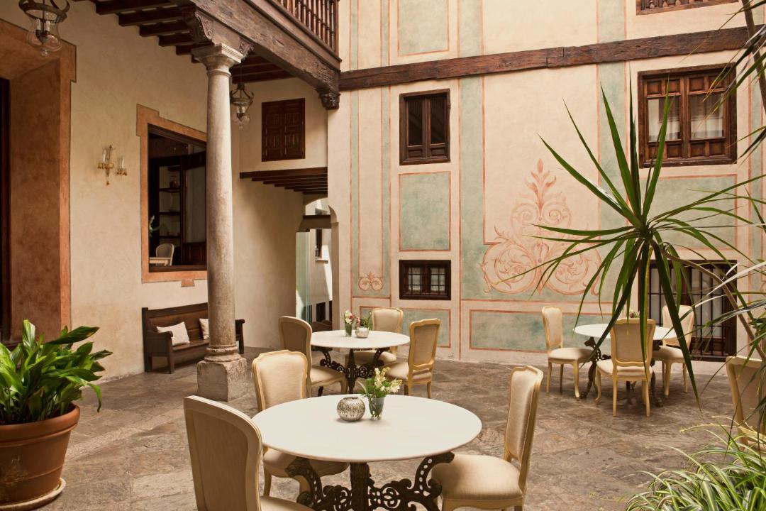 Photo of Patio Balcony in Albaicin