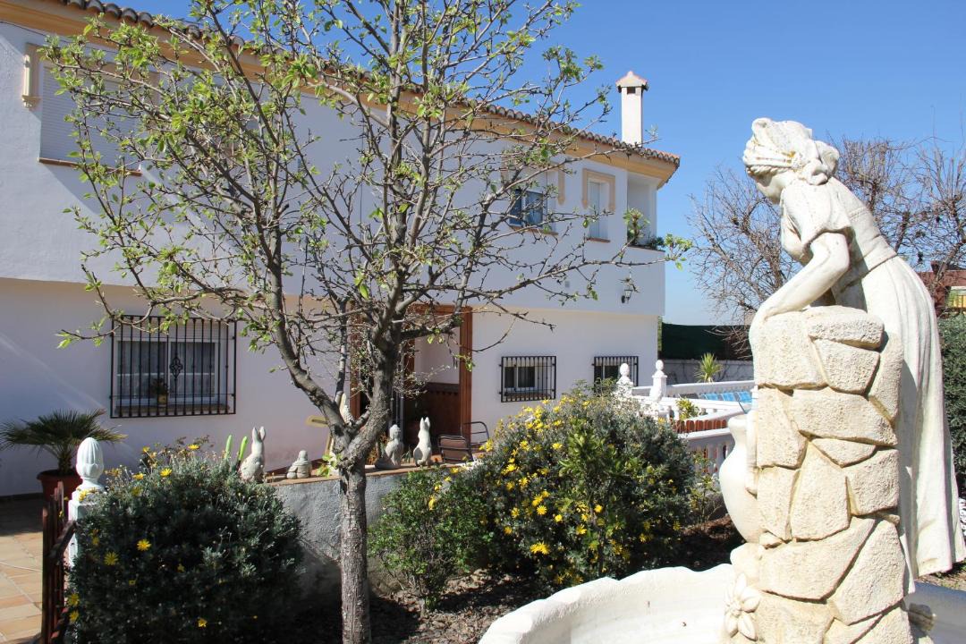 Photo of Others in Cullar Vega