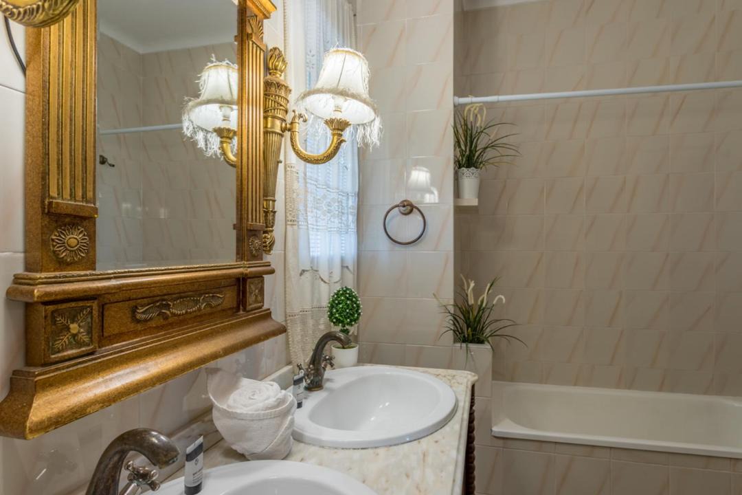 Photo of Bathroom in Fuentes de Andalucia
