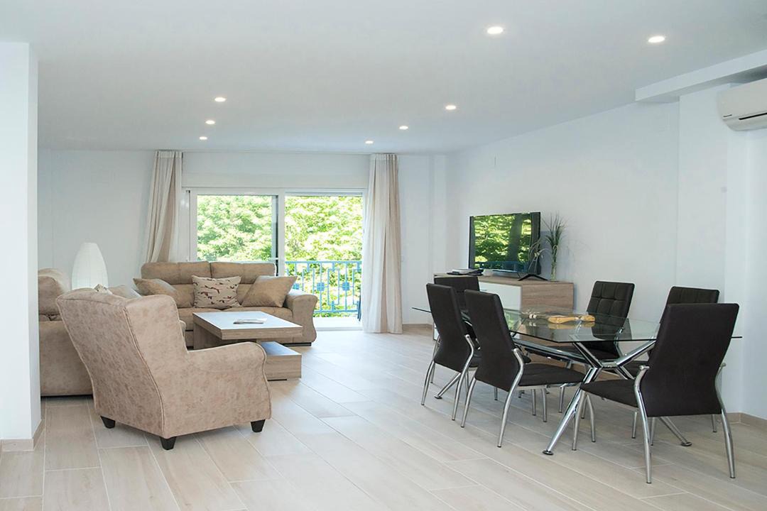Photo of Livingroom in La Trinidad-San Juan y Todos los Santos