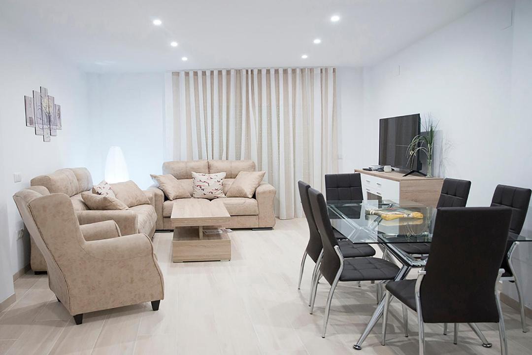 Photo of Livingroom in La Trinidad-San Juan y Todos los Santos