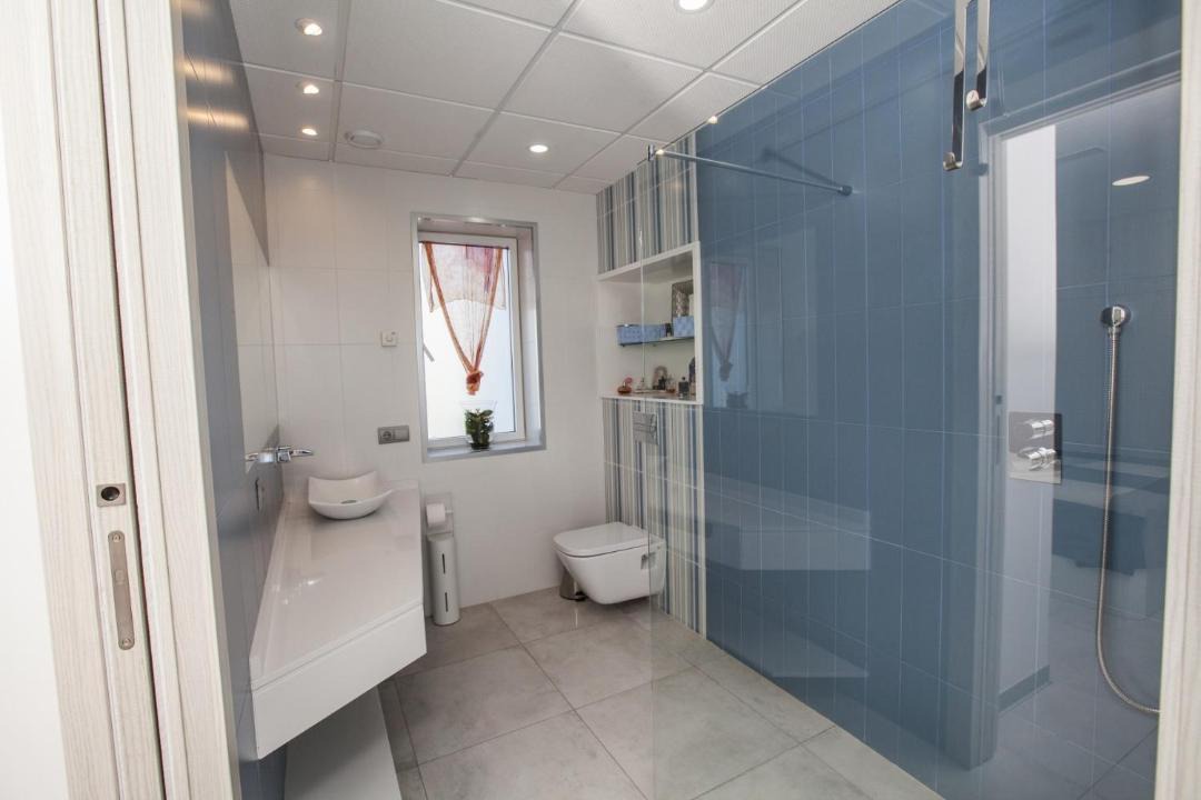 Photo of Bathroom in Nerja City Centre