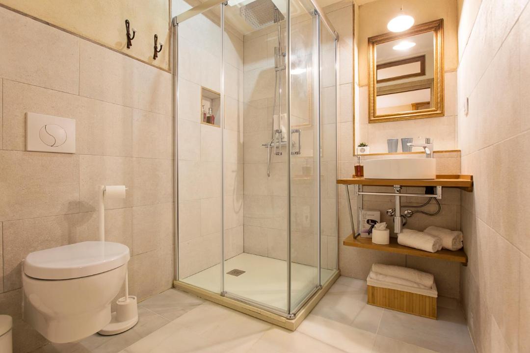 Photo of Bathroom in Old Town