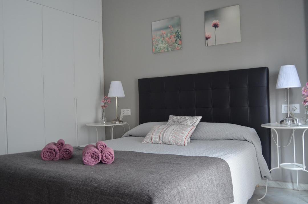 Photo of Bedroom in Doctor Barraquer-Grupo Renfe-Policlinico