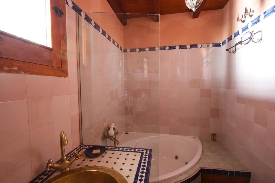 Photo of Bathroom in Beiro