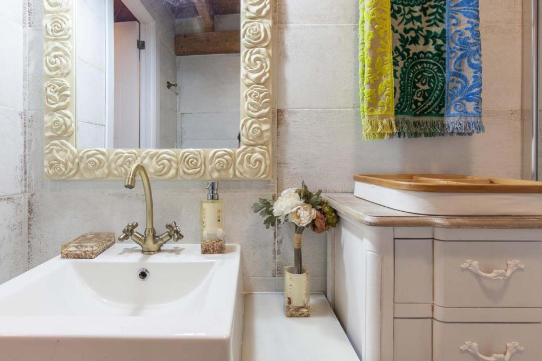 Photo of Bathroom in Alfalfa