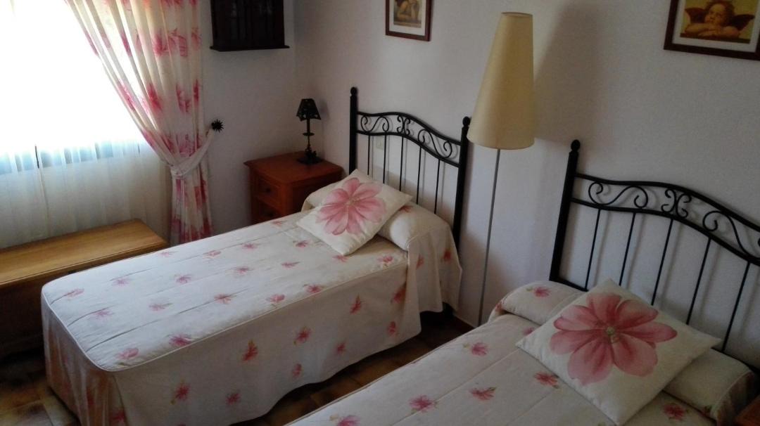 Photo of Bedroom in New Golden Mile