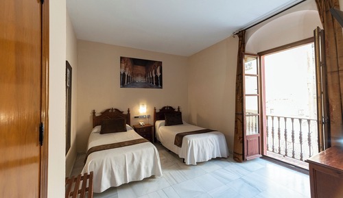 Twin Room (Mezquita View)
