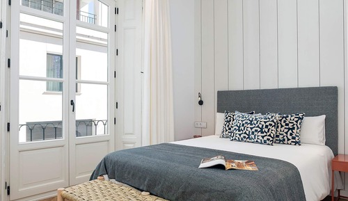 Apartment (3 Bedrooms)