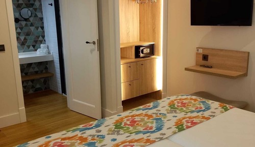 Economy Twin Room