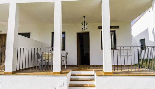 House, 2 Bedrooms
